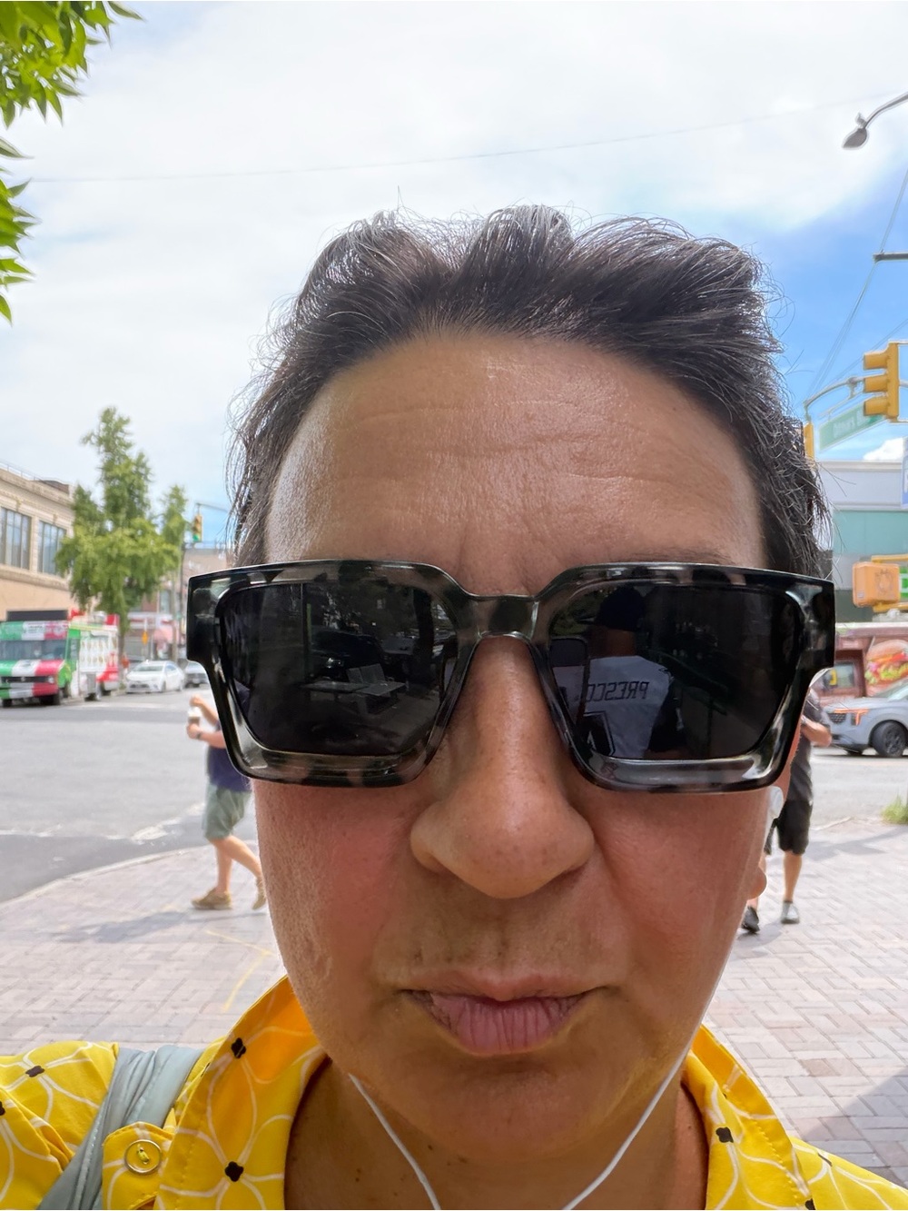 Women’s Black Tortoiseshell Square Sunglasses - Classic Bold Frame